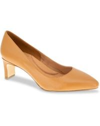 Andre Assous - Wynne Pump - Lyst