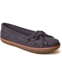 Minnetonka - Kilty Tread Slipper - Lyst