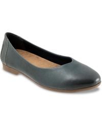Trotters - Iris Flat - Lyst