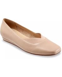 Softwalk - Wide Width Viana Ballet Flat - Lyst