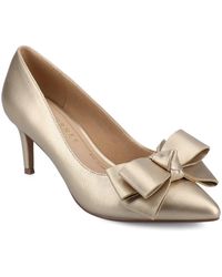 Journee Collection - Crystol Pump - Lyst