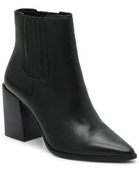 trap chelsea boot
