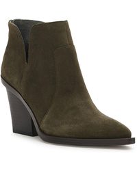 vince camuto gwelona bootie