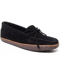 Minnetonka - Tie Tread Slipper - Lyst