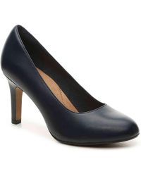 clarks heavenly heart dress pump