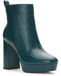gripaula platform bootie