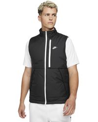 nike waistcoat