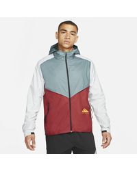 nike windrunner jacket men's small