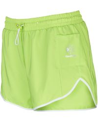 nike nsw classic fit shorts