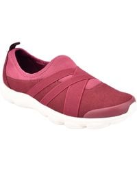 freney casual walking shoes