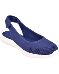 revive slingback walking shoes