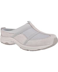 argyle mesh clogs