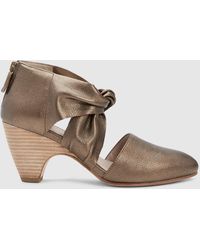 Eileen Fisher - Mary Twist-front Suede Pump - Lyst