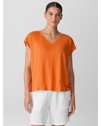 Eileen Fisher - Organic Linen Jersey V-neck Tee - Lyst