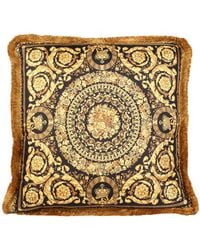 Versace Silk Cushion With Baroque Print And Fringes - Metallic