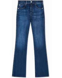 Emporio Armani - Vaqueros J47 De Cintura Media Alta Y Pernera Acampanada De Denim Elástico Con Aspecto Usado - Lyst