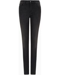 Emporio Armani - Vaqueros J18 De Cintura Alta Y Pernera Ajustada En Cómodo Denim Lavado A La Piedra - Lyst