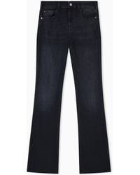 Emporio Armani - Vaqueros J47 De Cintura Media Alta Y Pernera Acampanada De Denim Elástico Con Aspecto Usado - Lyst