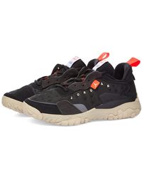 Nike Air Windrunner Tr 2 in Black for 