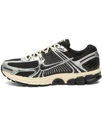 Nike - Vomero 5 Chrome Sneaker - Lyst