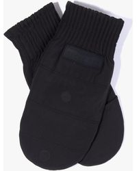 Ted Baker Synthetic Alibeth Nylon Puffer Mitten in Black Womens Accessories Gloves 