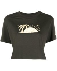 Nike T-shirts for Women | Online Sale up to 80% off | Lyst