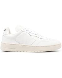 Veja - V-90 Low-Top Leather Sneakers - Lyst