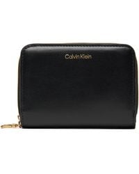 Calvin Klein - Geldbörse Ck Medium Flap Zip Around Lv04F1075G - Lyst