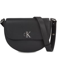 Calvin Klein - Handtasche minimal monogram saddle bag22 t k60k611961 black beh - Lyst