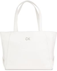 Calvin Klein - Handtasche Ck Daily Shopper Medium Pebble K60K611766 Weiß - Lyst