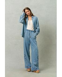 Fabrique - Vinetta Curved Button Placket Floral Embroidered Shirt And Jeans Matching Set - Lyst