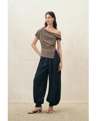 Fabrique - Hazel Ruched One Shoulder Top - Lyst