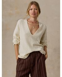 Faherty - Boucle Deep V-Neck Sweater - Lyst