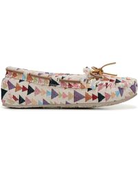 minnetonka moccasin women's britt trapper slipper