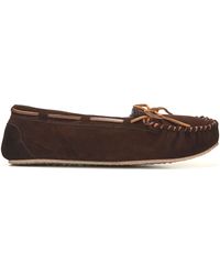 minnetonka women's britt trapper slipper