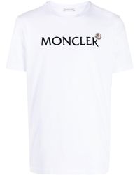 Moncler - T-shirt Mit Lettering - Lyst