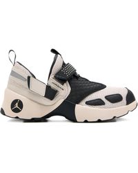 Nike - Strap Detail Quilted Sneakers - Lyst