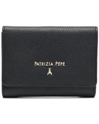 Patrizia Pepe - Porte-monnaie en cuir grainé à logo imprimé - Lyst