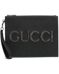 Gucci - Clutch aus strukturiertem Leder mit Logo - Lyst