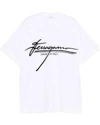 Ferragamo - Signature T -Shirt mit Samtkiste Detail in Weiß - Lyst