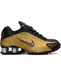 Nike - Shox R4 "black/metallic Gold" スニーカー - Lyst