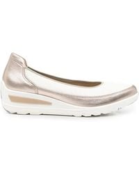 Ara - Metallic-Effect Wedge Pumps - Lyst