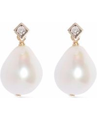 POPPY FINCH - 14kt Yellow Gold Princess Diamond And Pearl Drop Earrings - Lyst
