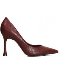 Carrano - Unique Pointed-Toe Pumps - Lyst