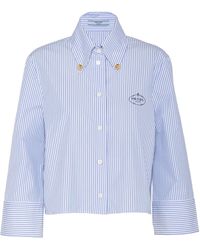 Prada - Camicia cropped in misto cotone a righe - Lyst