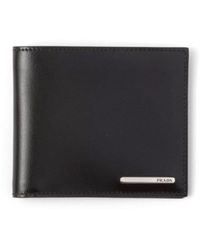Prada - Logo-plaque Bi-fold Leather Wallet - Lyst