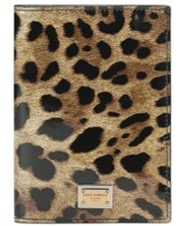Dolce & Gabbana - Étui pour passeport en cuir à imprimé léopard - Lyst
