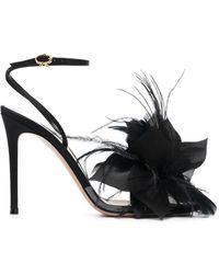 Gianvito Rossi - Sandali ynez neri impreziositi da piume - Lyst