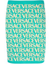 Versace - Gestrickter Rock mit Logo-Print - Lyst