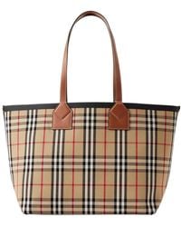 Burberry - London Chic Medium Tote With Detachable Pouch - Lyst